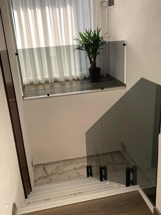 Balustrazi din sticla securizata