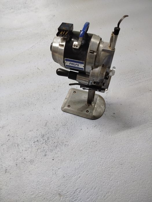 Mașină croit/curis croit phlps