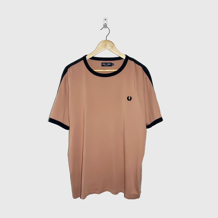 Fred Perry Тениска