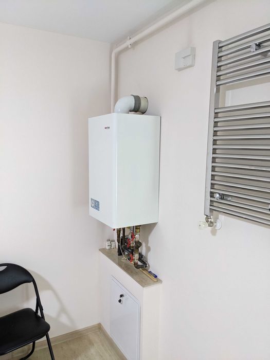 Apartament de vânzare sau schimb cu spațiu comercial Drăgășani