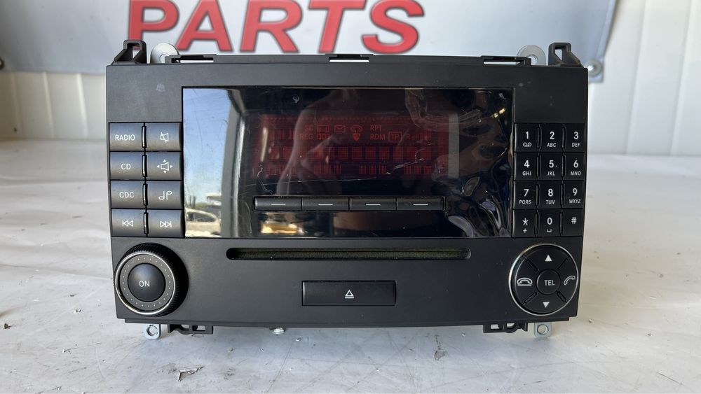 Радио и CD плеър Mercedes A class W169