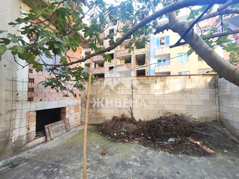 Продава се Къща в Варна, Операта - 120 кв.м за 2584 €/кв.м - Снимка #8