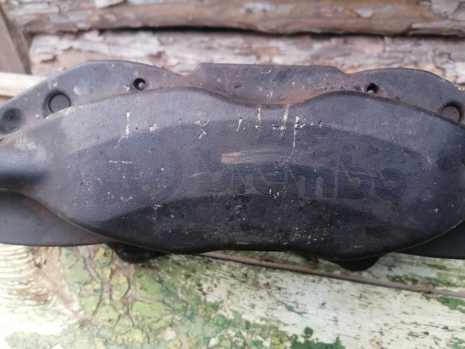 Спирачни апарати Брембо