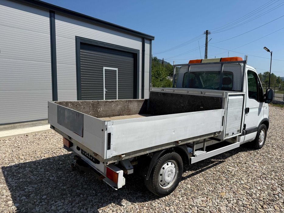 Nissan interstar sprinter crafter lada AL