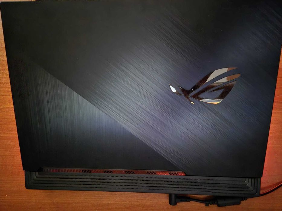 Laptop gaming Asus ROG Strix G15 Intel core i7 Geforce GTX 1650 ti