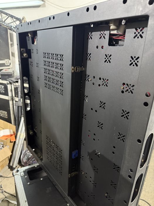 Лэд экран п 4.8 , Led display p 4.8 . 3,5 м на 4м