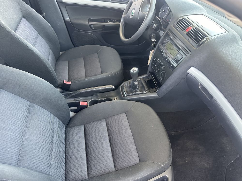 Skoda octavia 2007 1.9 tdi BXE (cel mai fiabil)