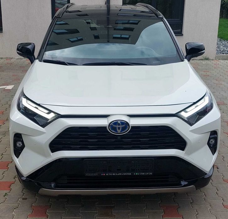 Toyota Rav4 an 2023 Alb perlat