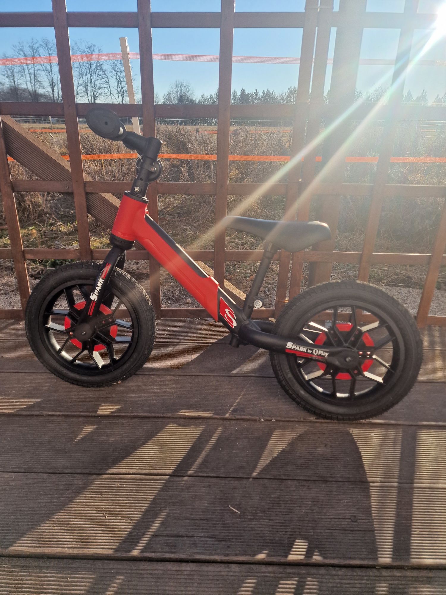 Bicicletă farăpedale Qplay Spark