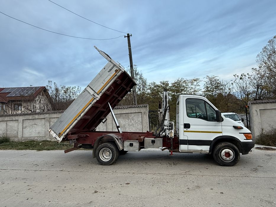 Iveco Daily Basculabil cu Macara