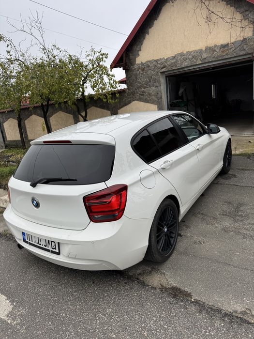 BMW Seria 1 F20 118i