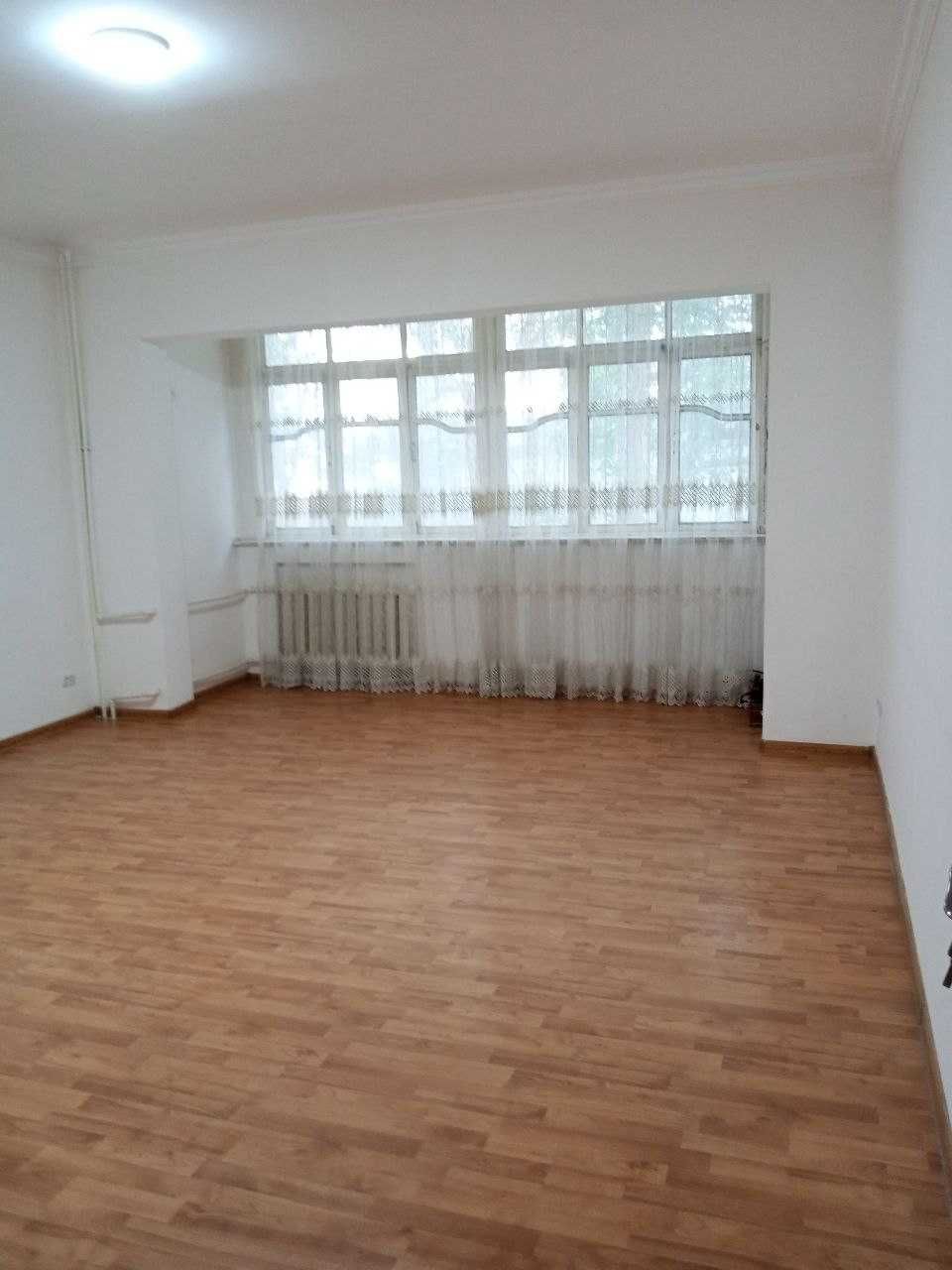 Продаётся  4-х комнатная квартира  в Чиланзарском районе