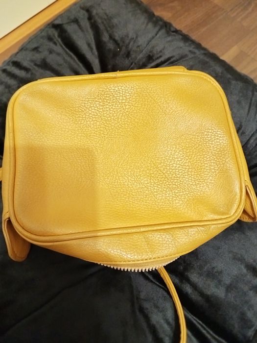 Gentuța Primark galbena