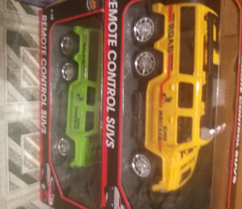 HUMMER радиоуправляемый на аккумуляторах,НОВЫЙ в упаковке