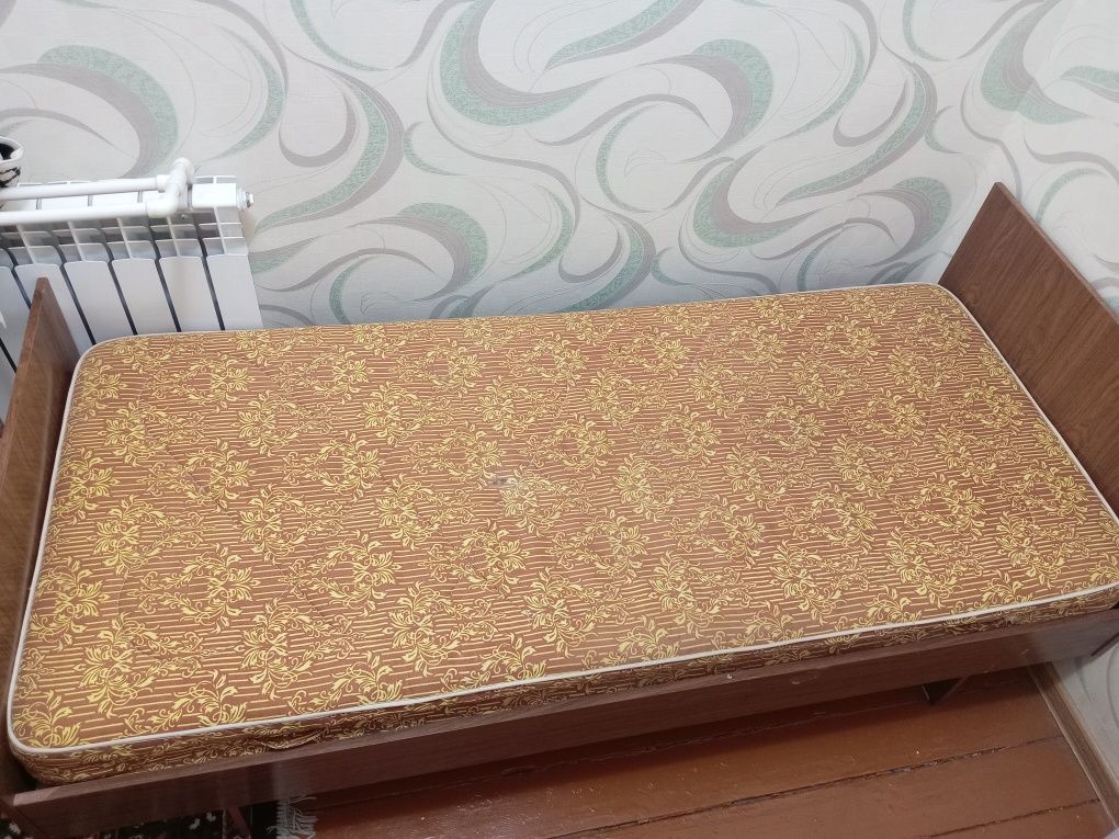 Кроватлар сотилади
