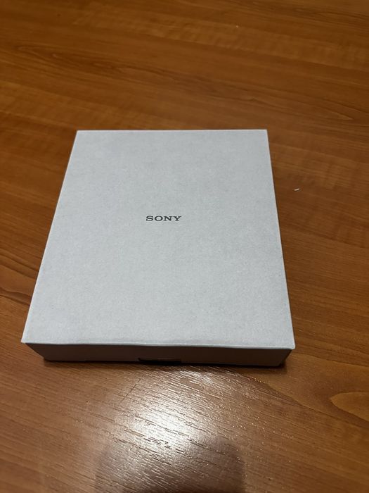 Продавам слушалки