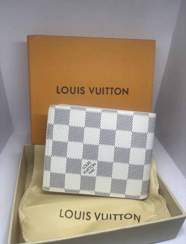 Portofel Louis Vuitton