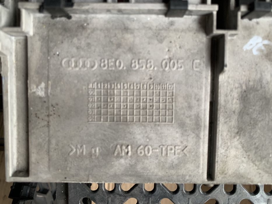 2 DIN RNS-E Audi B6/B7