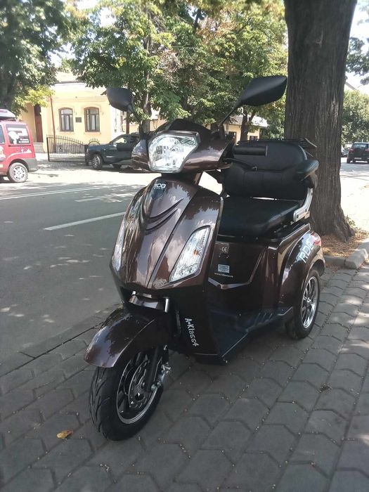 Triciclu electric