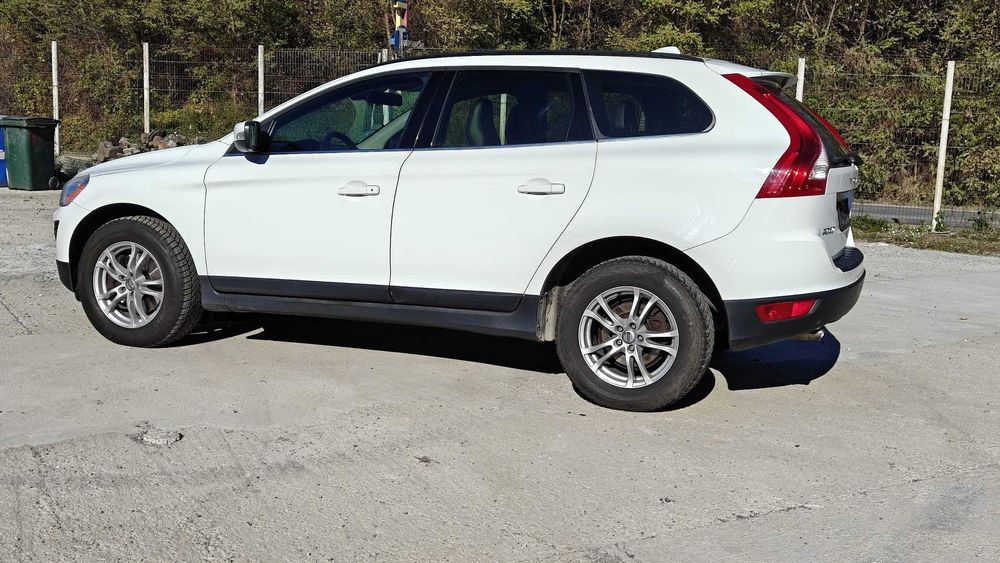 Volvo XC60, 2.0d, cu 5 pistoane, euro5, manual, 163cp