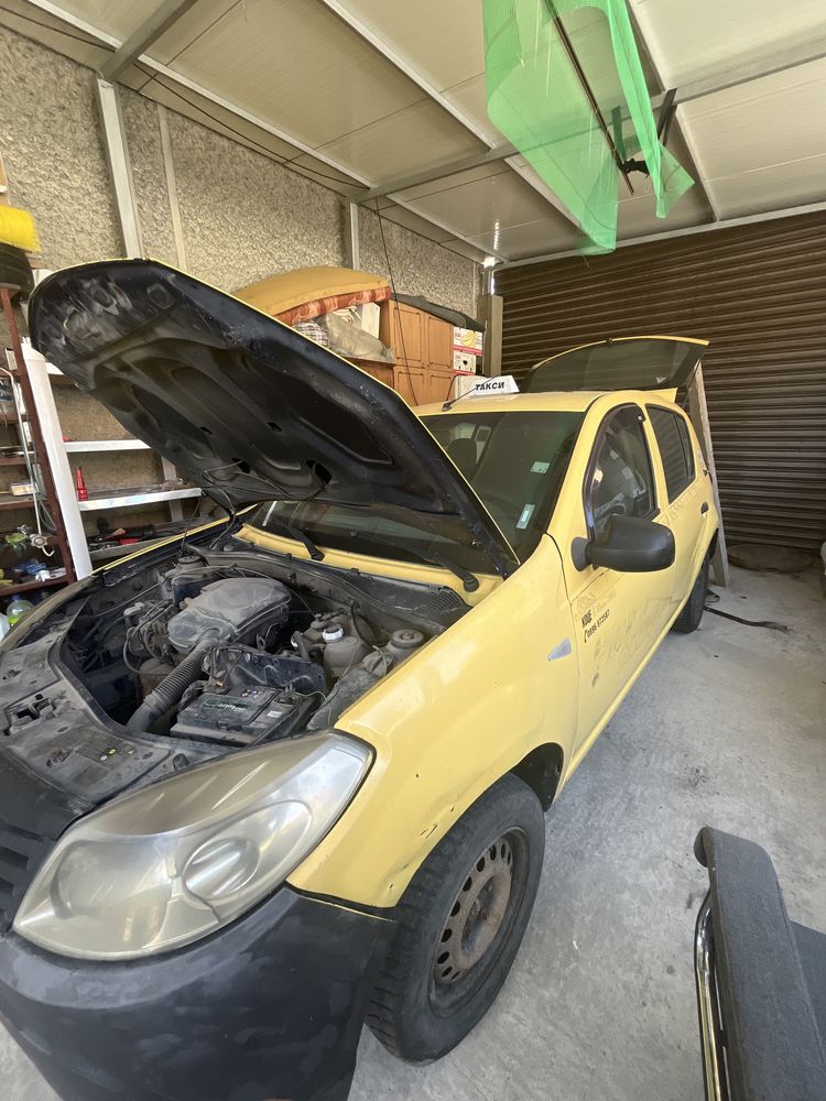 Dacia Sandero 1.4 НА ЧАСТИ ( всички части са налични) Може и на цяло