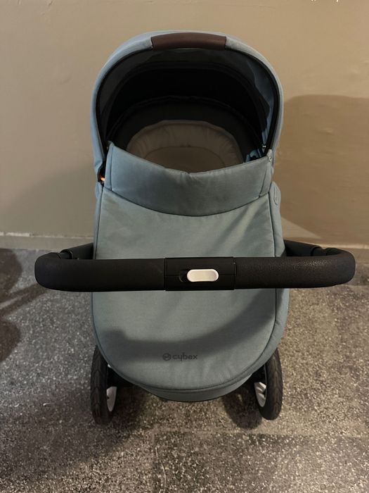 Продавам Бебешка количка Cybex Talos S Lux.