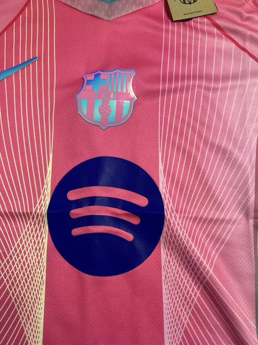 Tricou fotbal Fcb roz nou M