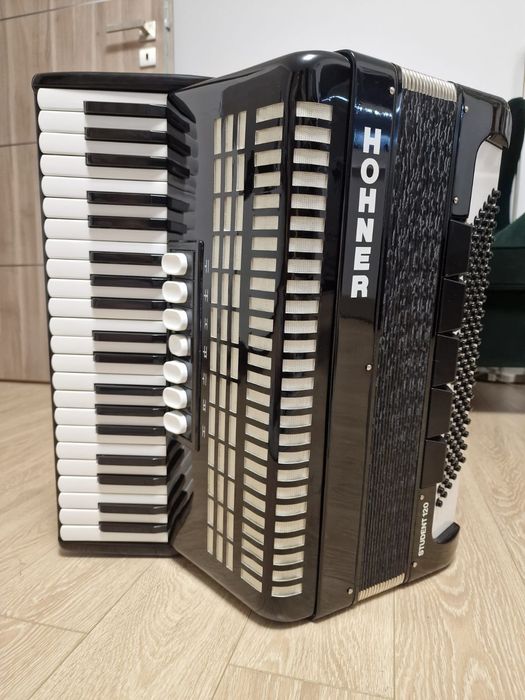 Acordeon Hohner Student
