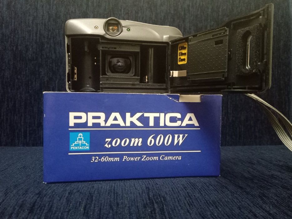 Фотоапарат Praktica Zoom 600W