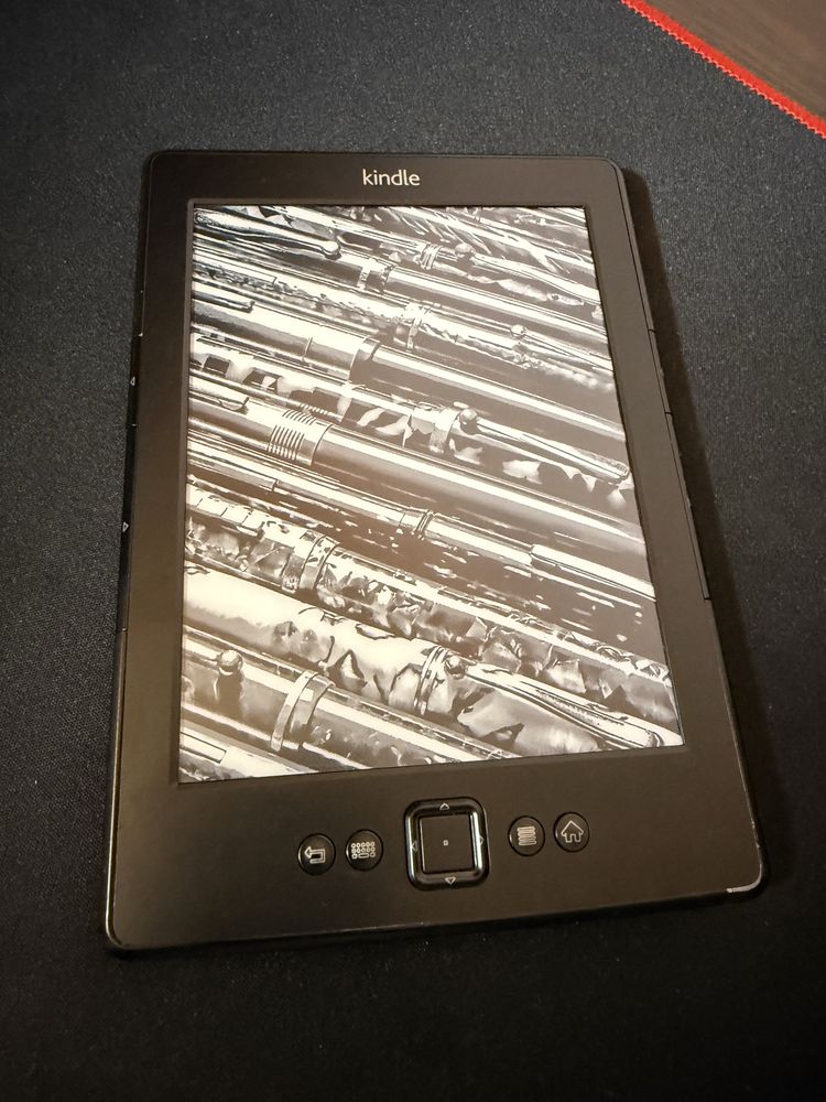 Amazon Kindle D01100