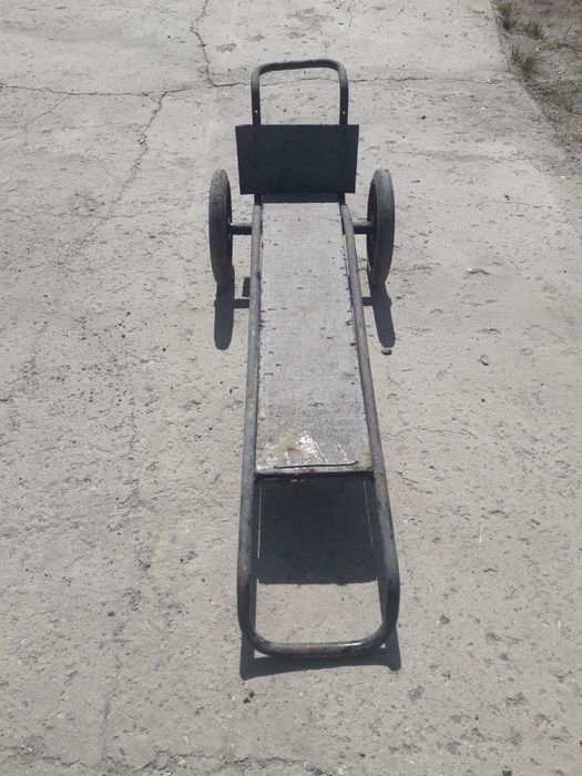 Тележка на кислородный баллон