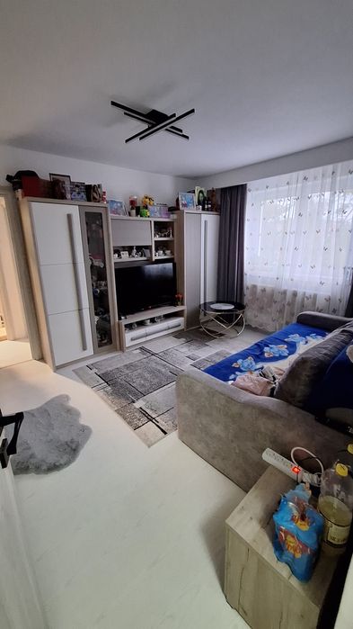 apartament 3 camere