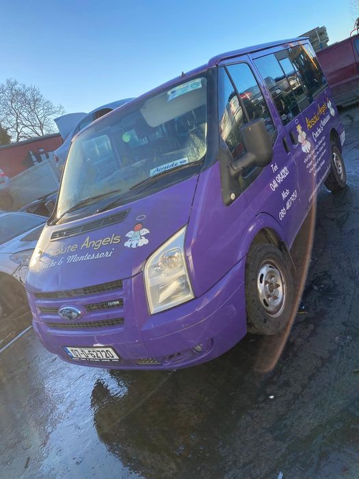 Bara fata capota faruri ford transit 2.2 euro 4