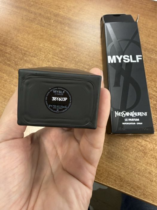 Парфюм YvesSaintLaurent MYSLF