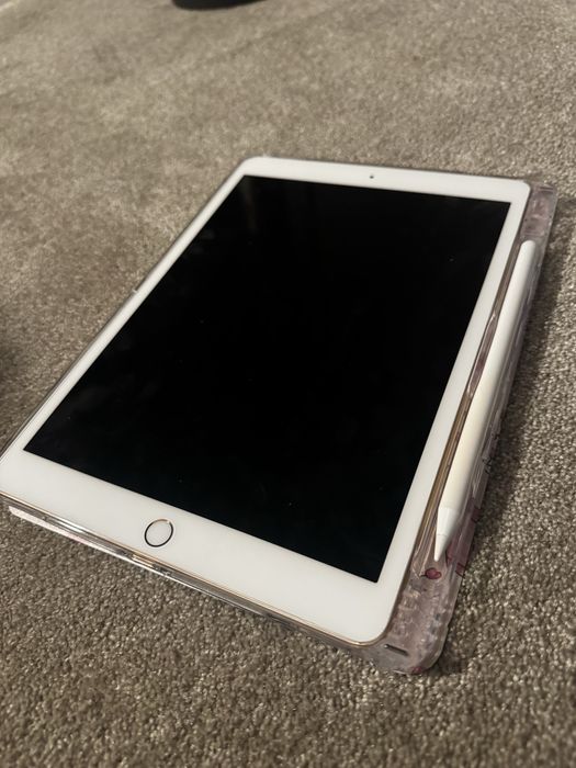 Ipad 8th gen - 128 gb - stare perfecta