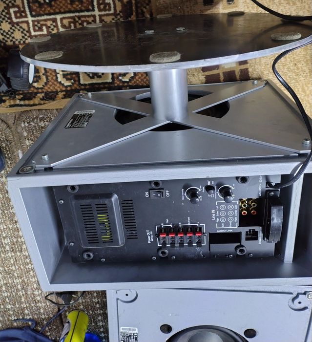 Vand subwoofer loeve fara cabluri