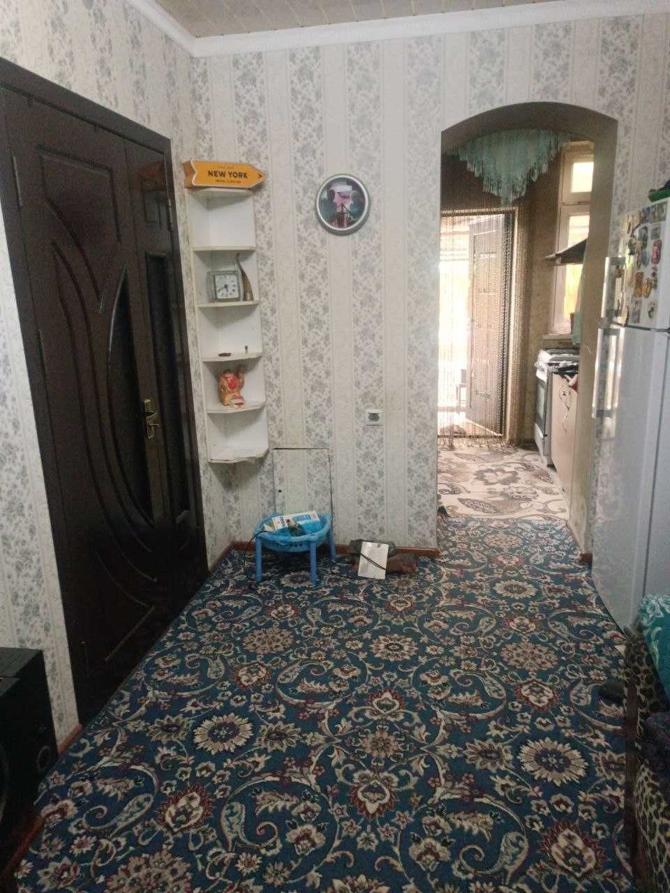 Продается СВОЯ  однокомнатная  квартира 1*3/1/2 в Янгибазаре