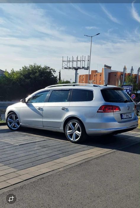 VW Passat B7 r,line 2.0 TDI.