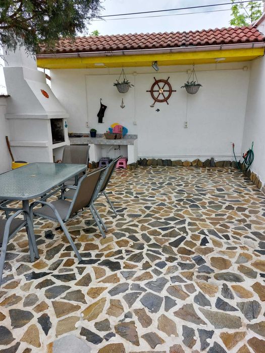 Vila cu ponton la lacul Snagov