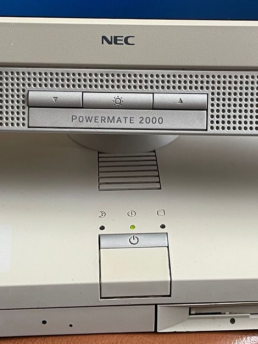 Vand pc NEC PowerMate 2000