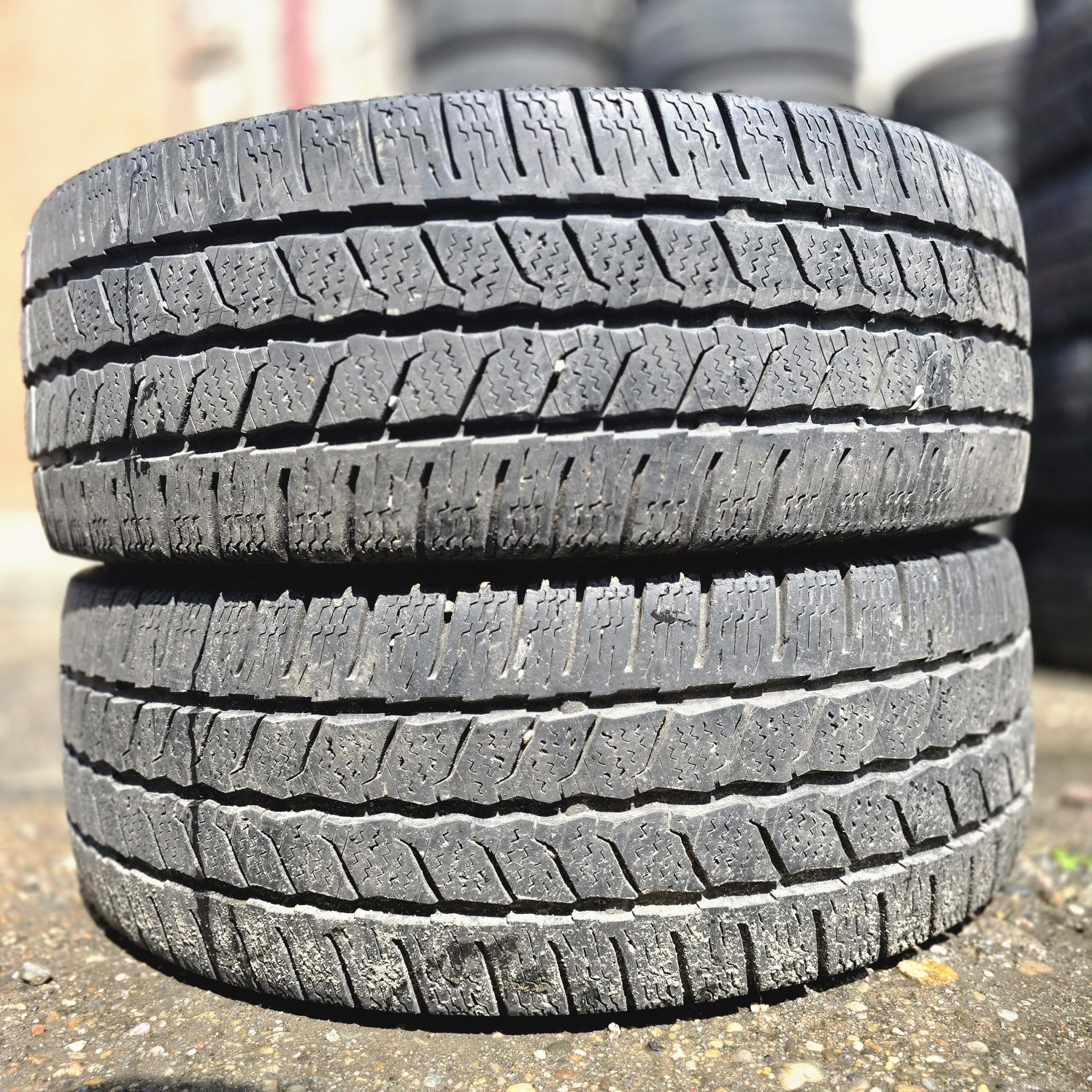 2x 215/65/15C M+S CONTINENTAL Stare impecabila