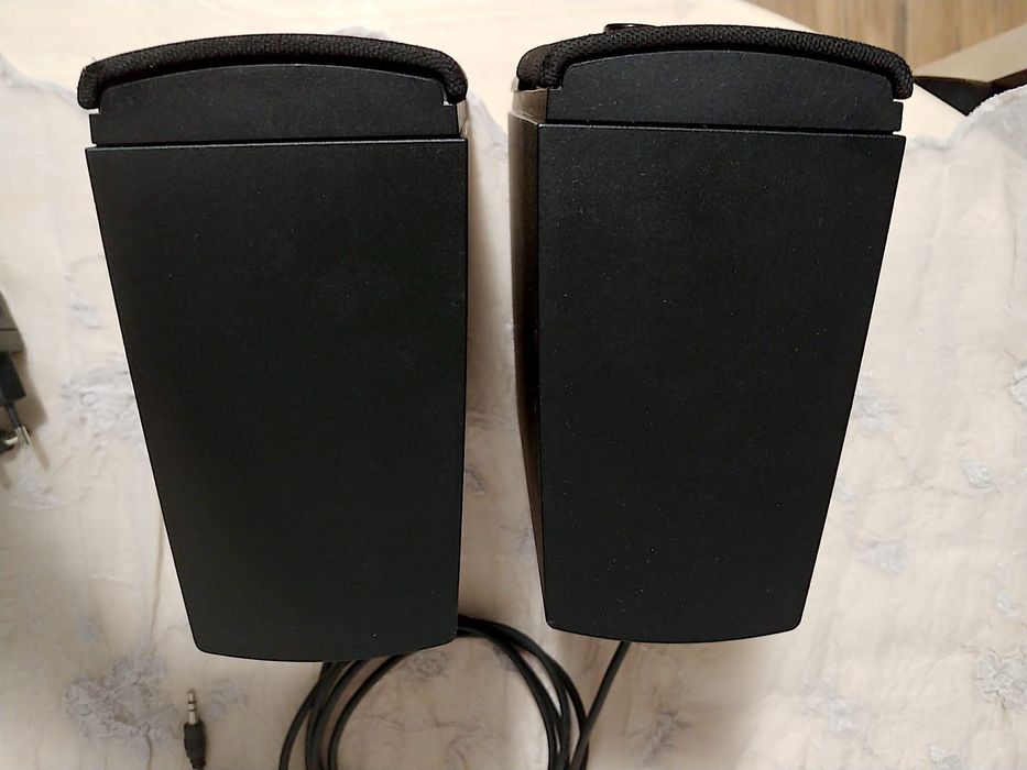 Bose Companion 2 series III  Apple Sony  cradle