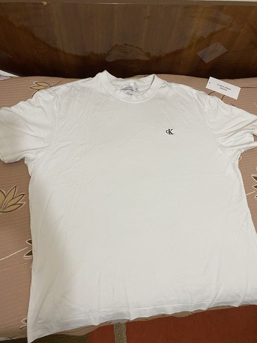 Тениски Calvin Klein