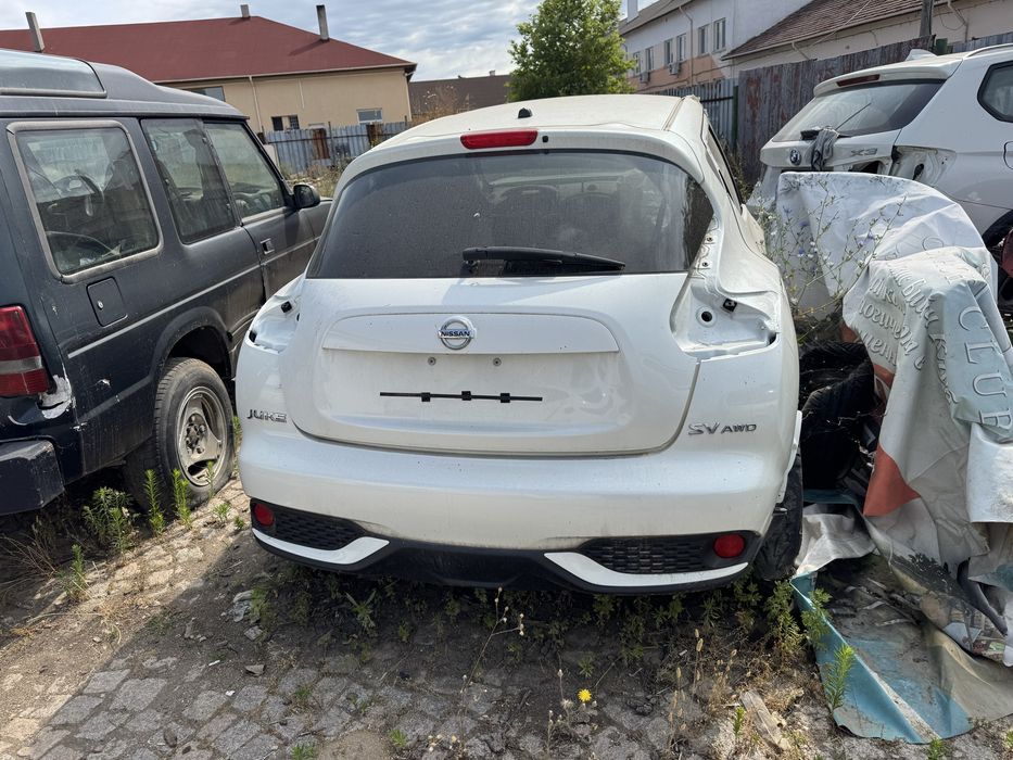 Nissan juke заден капак и задна броня