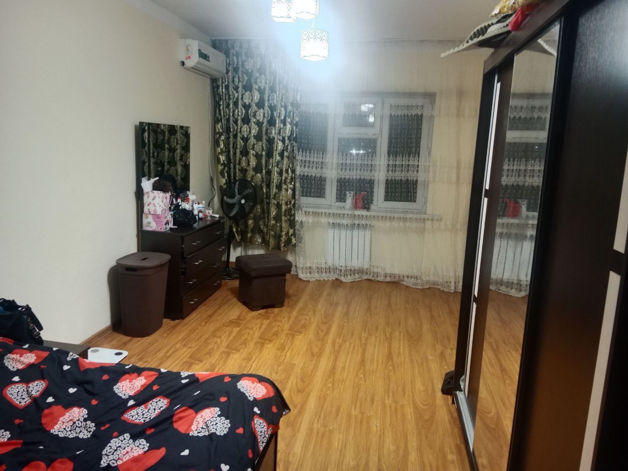 Продается квартира Сергели, 8 худут 3/5/7
Янгихаётский рай