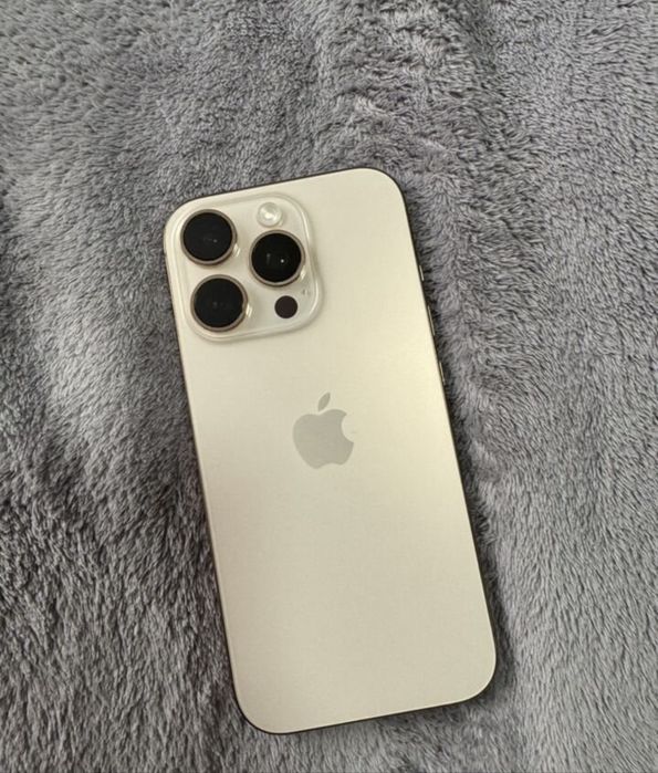 IPhone 16 pro, 256 гб