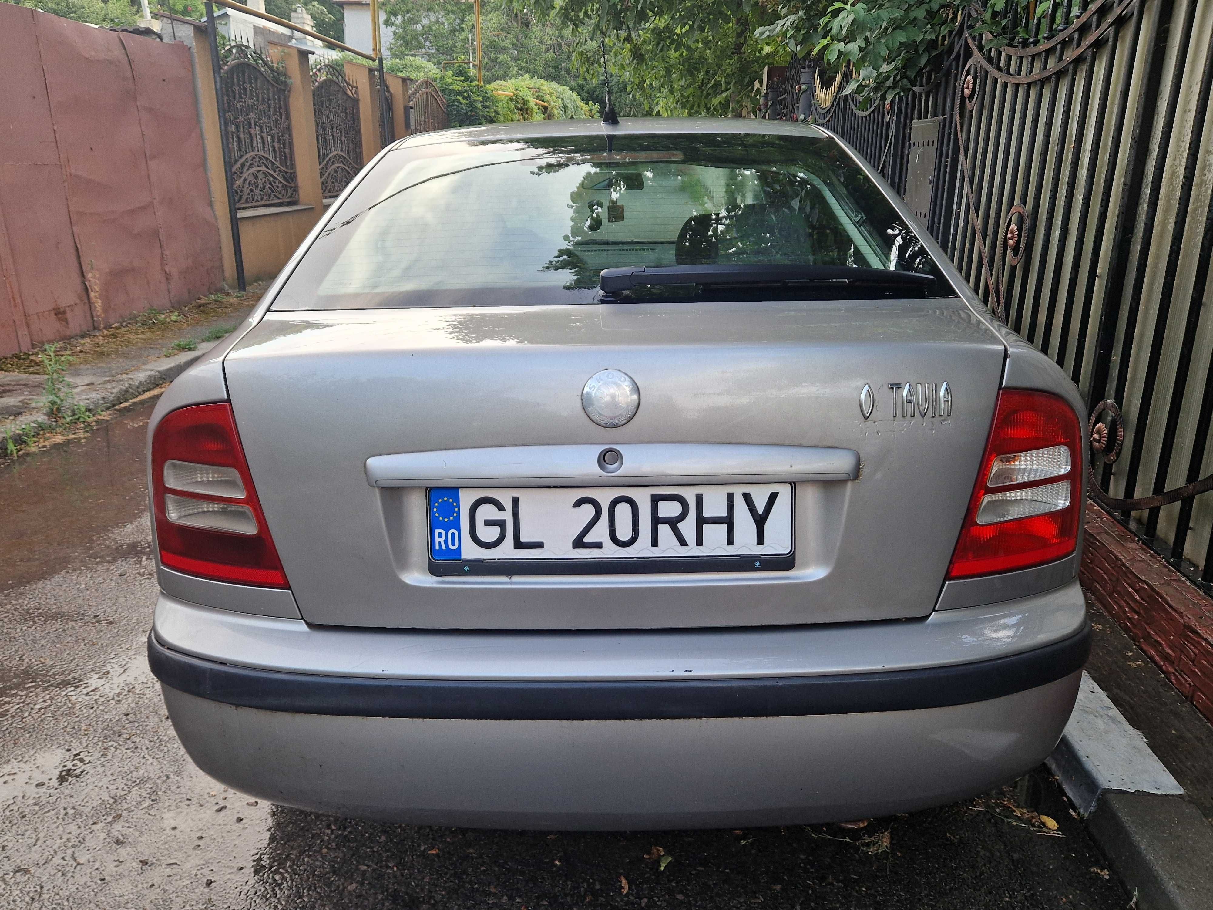 skoda octavia tour 2008 diesel cutie manuala 250000 km