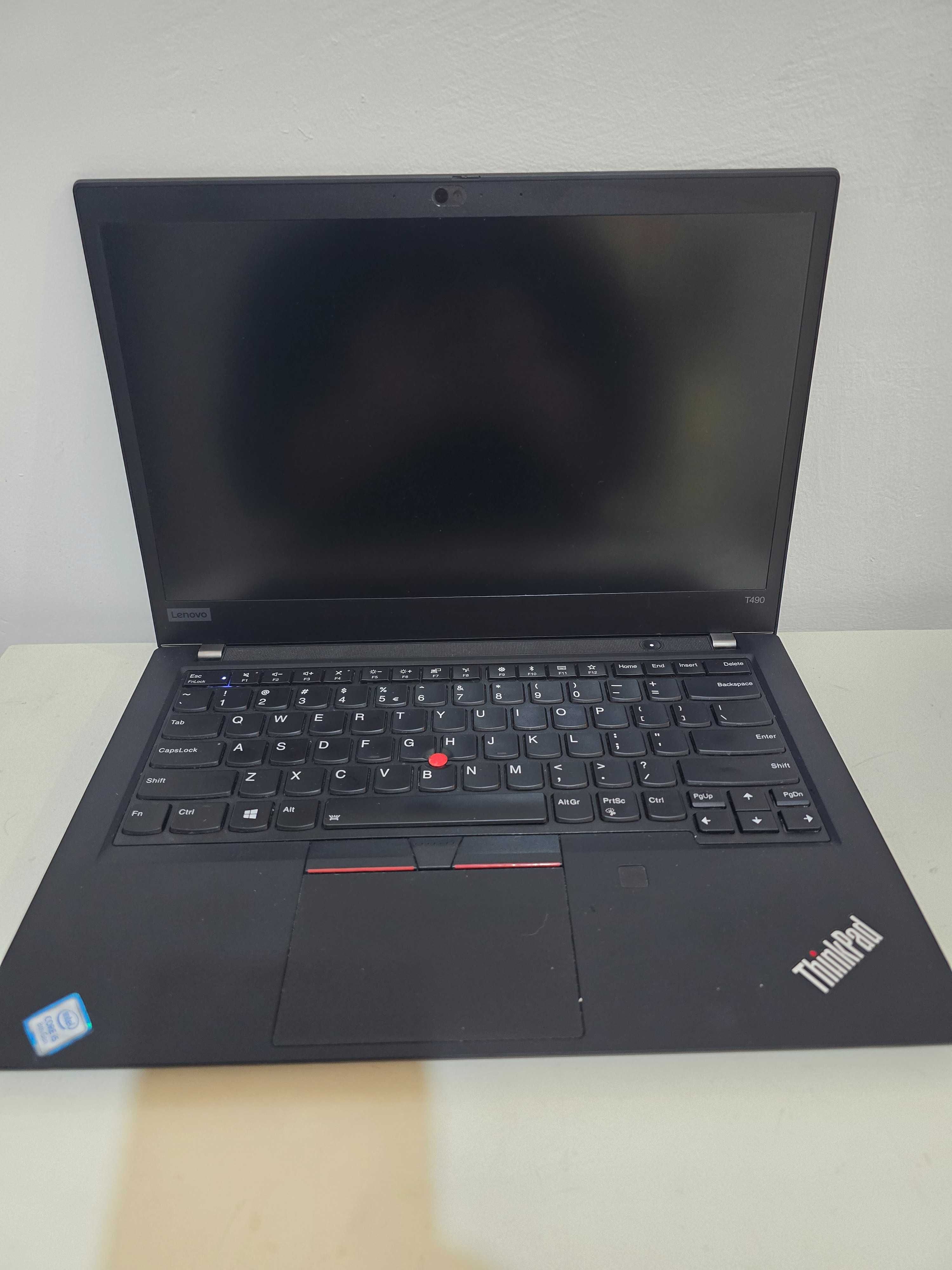 Laptop ThinkPad T490