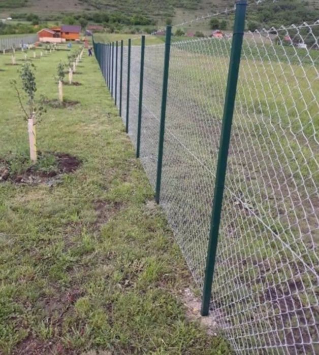 Executam garduri și porți la comanda clientului