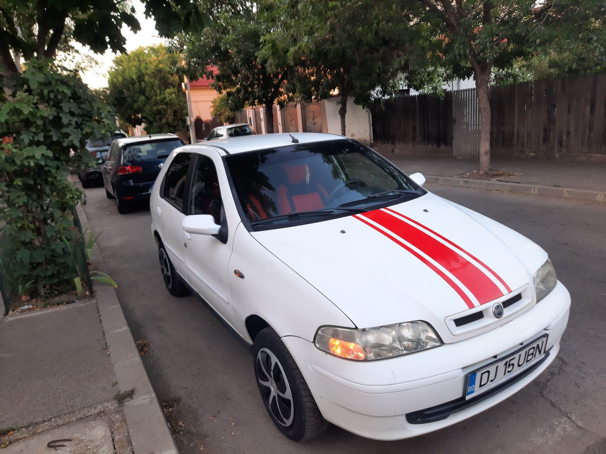 Vand Fiat Palio 2005 1.2 benzina, A.C, acte val.1 an la SUPER PRET!!